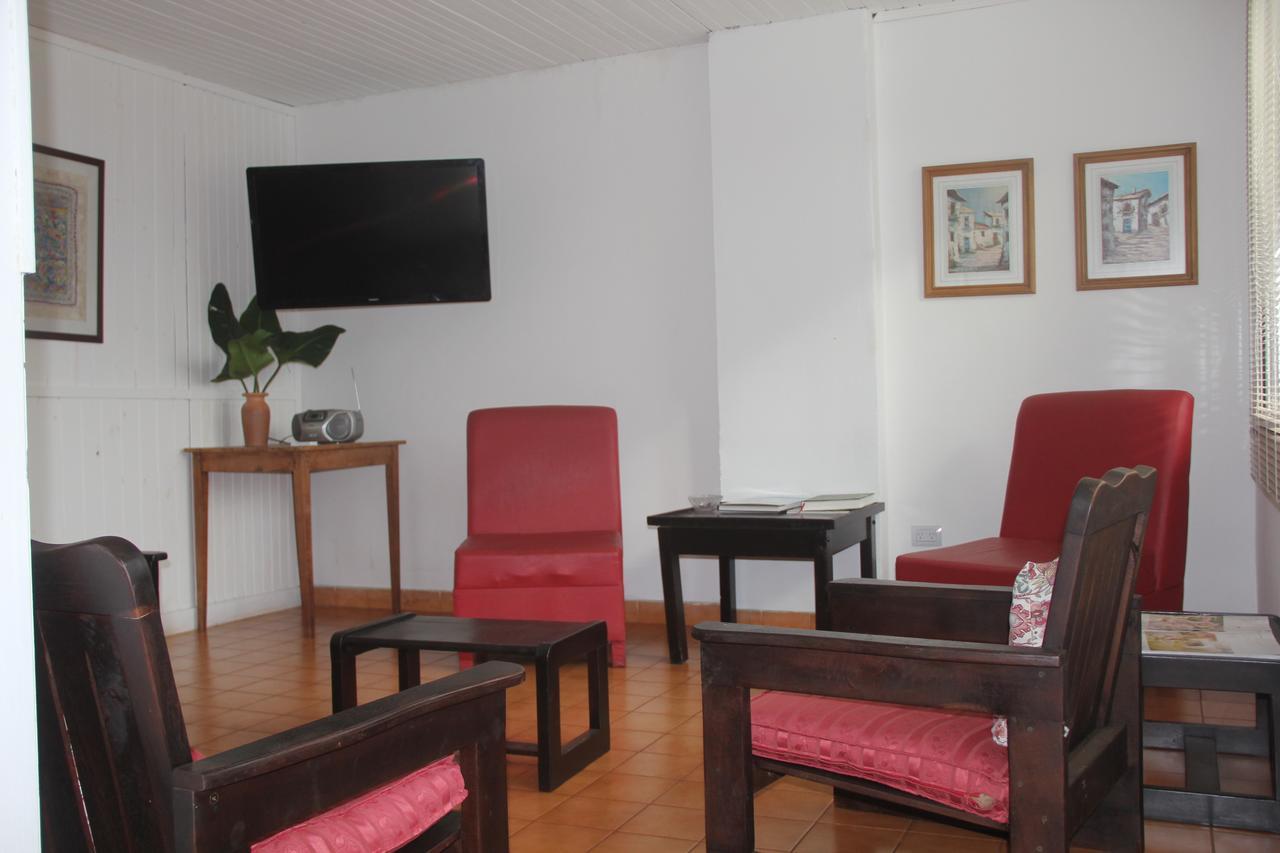 Hotel Vuelta Del Ombu Gobernador Virasora 외부 사진